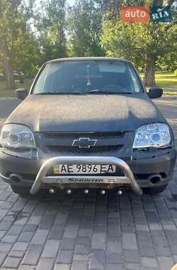 Внедорожник / Кроссовер Chevrolet Niva 2010 в Кривом Роге