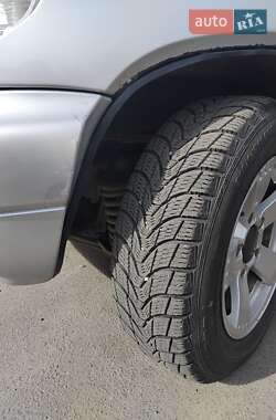 Позашляховик / Кросовер Chevrolet Niva 2007 в 