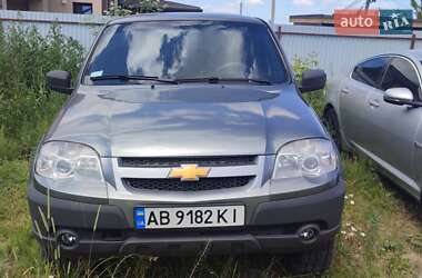 Внедорожник / Кроссовер Chevrolet Niva 2012 в Виннице