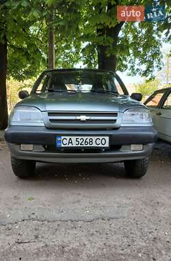 Внедорожник / Кроссовер Chevrolet Niva 2005 в Черкассах