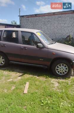 Внедорожник / Кроссовер Chevrolet Niva 2005 в Шостке