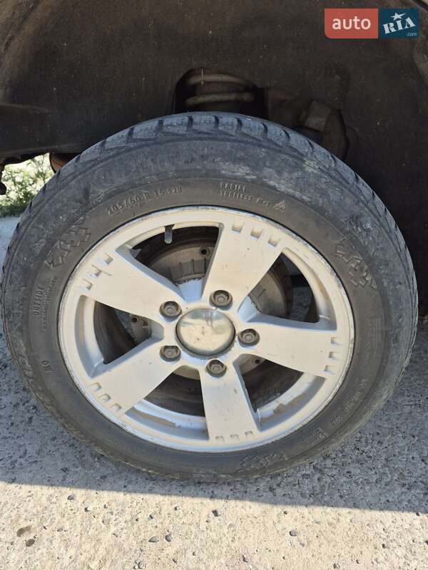 Внедорожник / Кроссовер Chevrolet Niva 2007 в Николаеве