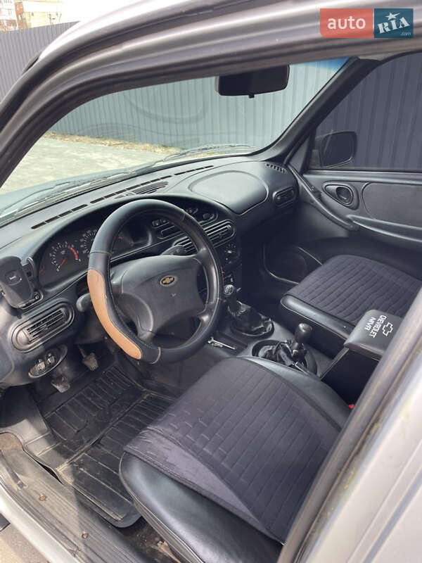 Позашляховик / Кросовер Chevrolet Niva 2008 в Полтаві