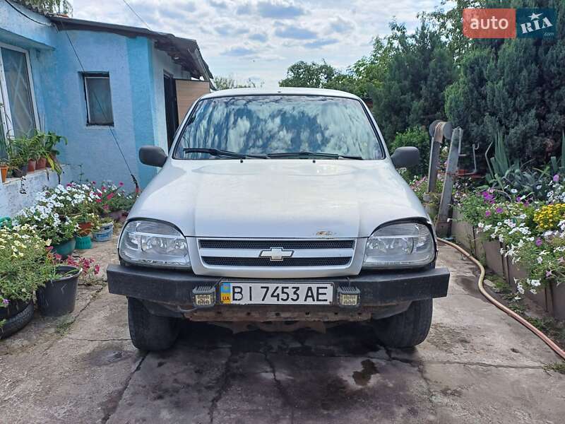 Позашляховик / Кросовер Chevrolet Niva 2006 в Слов'янську