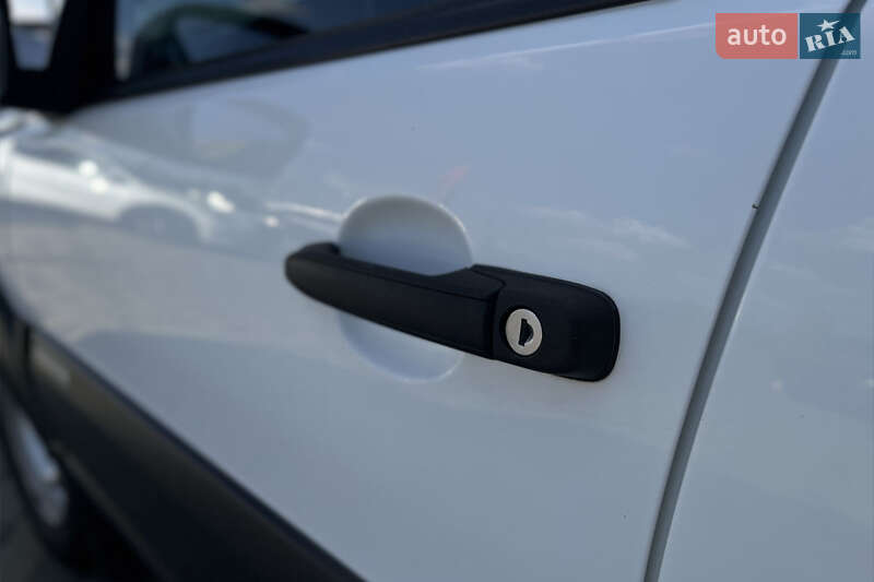 Позашляховик / Кросовер Chevrolet Niva 2018 в Мукачевому