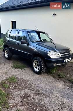 Внедорожник / Кроссовер Chevrolet Niva 2005 в Днепре