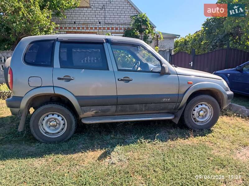 Позашляховик / Кросовер Chevrolet Niva 2006 в Томаківці