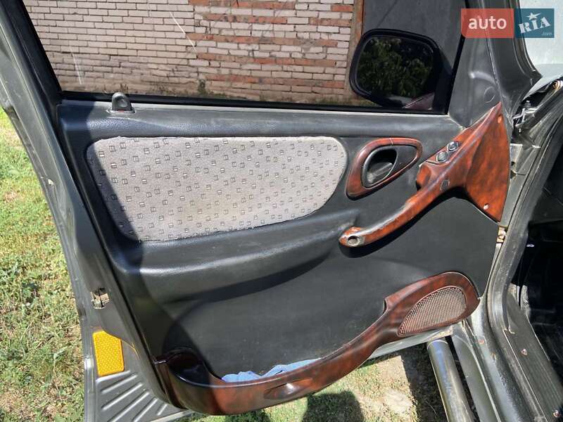 Позашляховик / Кросовер Chevrolet Niva 2006 в Шаргороді