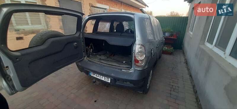 Внедорожник / Кроссовер Chevrolet Niva 2015 в Сумах