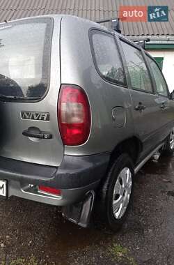 Внедорожник / Кроссовер Chevrolet Niva 2006 в Золотоноше