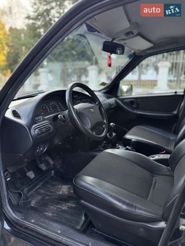 Внедорожник / Кроссовер Chevrolet Niva 2007 в Шостке фото 13 Внедорожник / Кроссовер Chevrolet Niva 2007 в Шостке