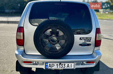 Внедорожник / Кроссовер Chevrolet Niva 2008 в 