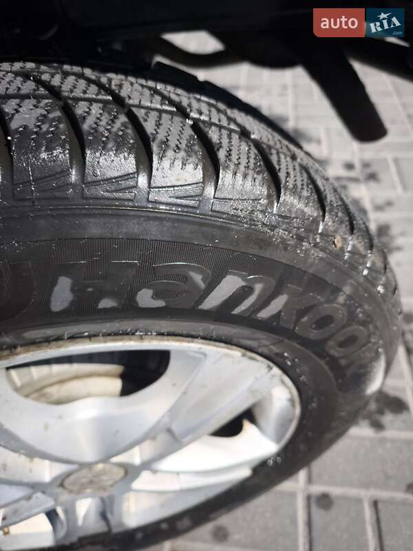 Позашляховик / Кросовер Chevrolet Niva 2006 в Дніпрі