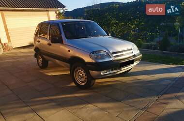 Внедорожник / Кроссовер Chevrolet Niva 2008 в Старом Самборе