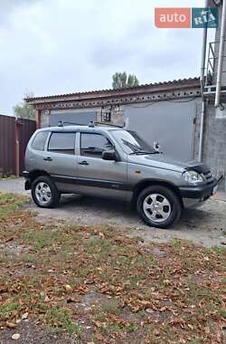 Внедорожник / Кроссовер Chevrolet Niva 2006 в Киеве