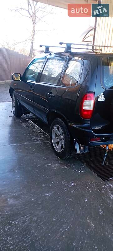 Внедорожник / Кроссовер Chevrolet Niva 2007 в Ярмолинцах