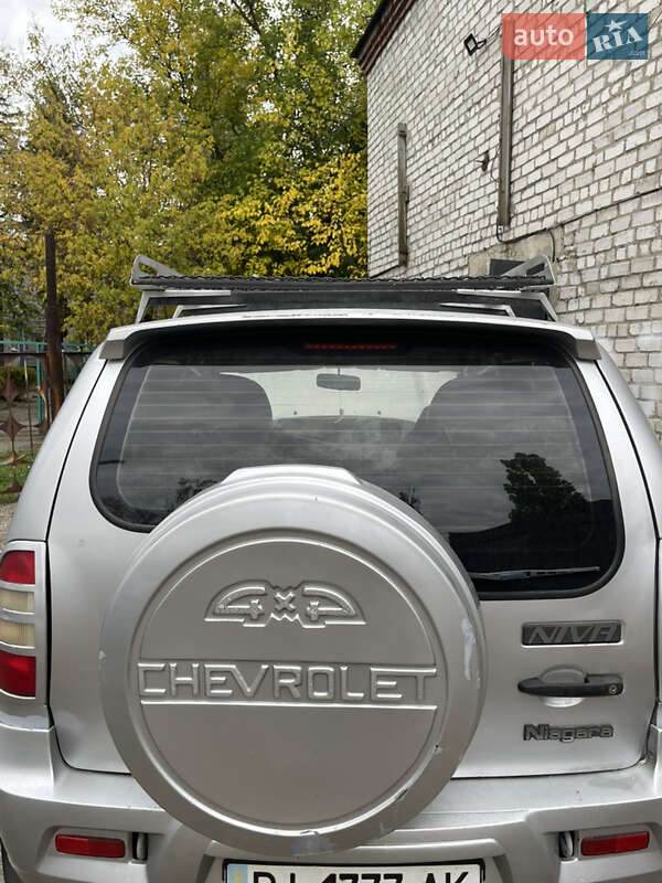 Внедорожник / Кроссовер Chevrolet Niva 2006 в Кременчуге