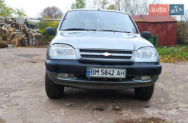 Позашляховик / Кросовер Chevrolet Niva 2006 в  фото 2 Позашляховик / Кросовер Chevrolet Niva 2006 в