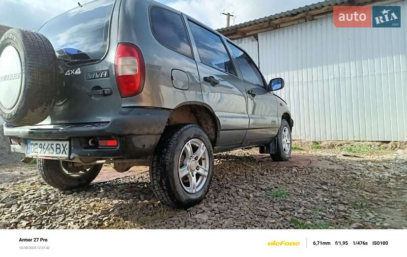 Позашляховик / Кросовер Chevrolet Niva 2004 в Миргороді