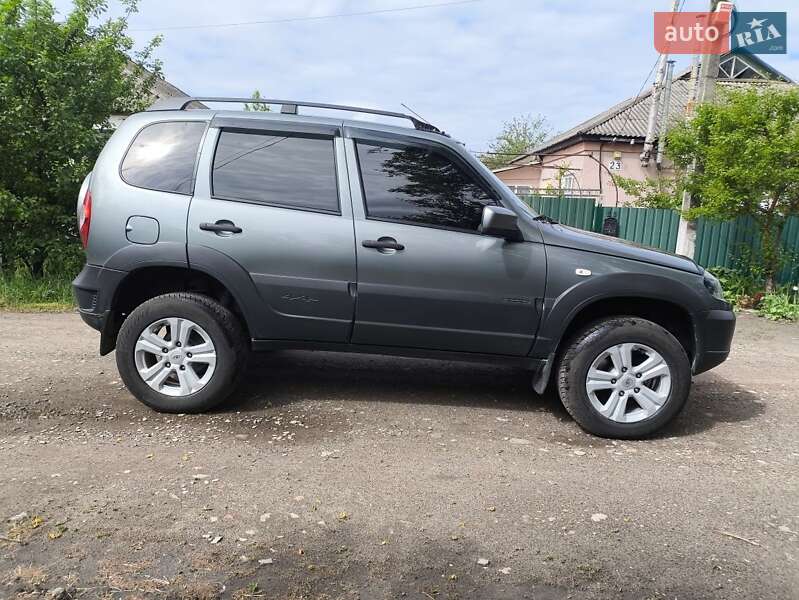 Внедорожник / Кроссовер Chevrolet Niva 2019 в Балаклее фото 3 Внедорожник / Кроссовер Chevrolet Niva 2019 в Балаклее