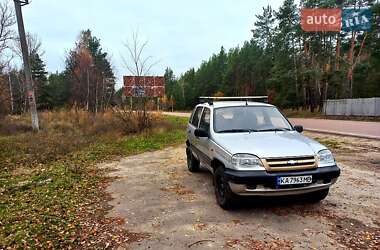 Позашляховик / Кросовер Chevrolet Niva 2006 в Лебедині