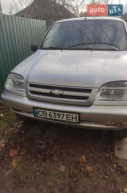 Внедорожник / Кроссовер Chevrolet Niva 2005 в Корюковке