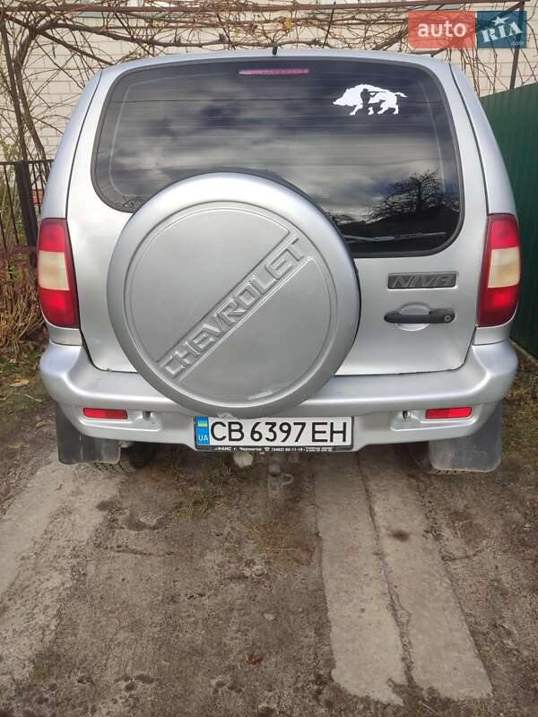 Внедорожник / Кроссовер Chevrolet Niva 2005 в Корюковке фото 5 Внедорожник / Кроссовер Chevrolet Niva 2005 в Корюковке