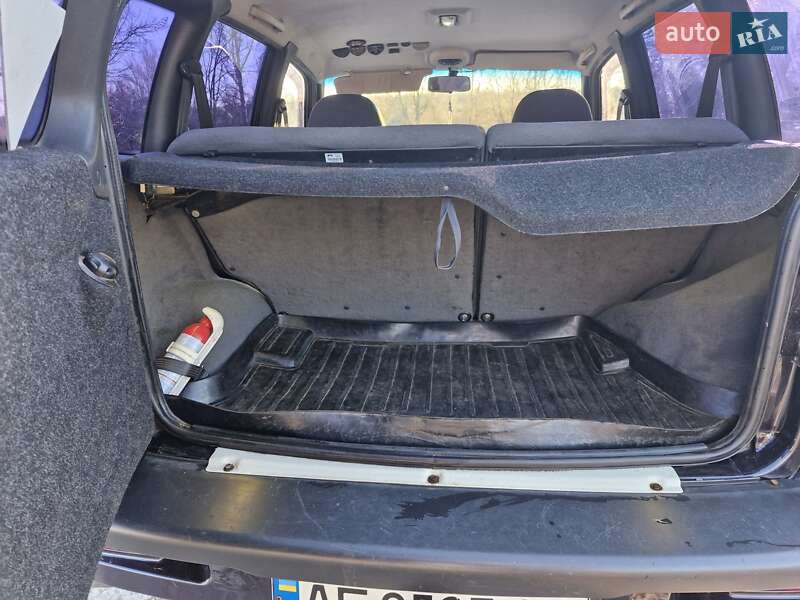 Внедорожник / Кроссовер Chevrolet Niva 2005 в Кривом Роге