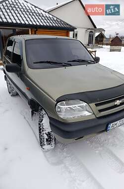 Позашляховик / Кросовер Chevrolet Niva 2008 в Баранівці