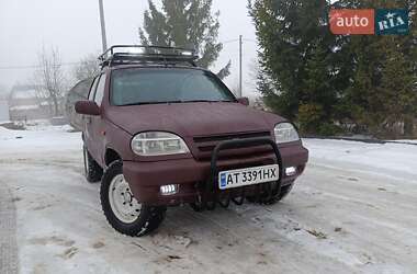 Внедорожник / Кроссовер Chevrolet Niva 2004 в Коломые
