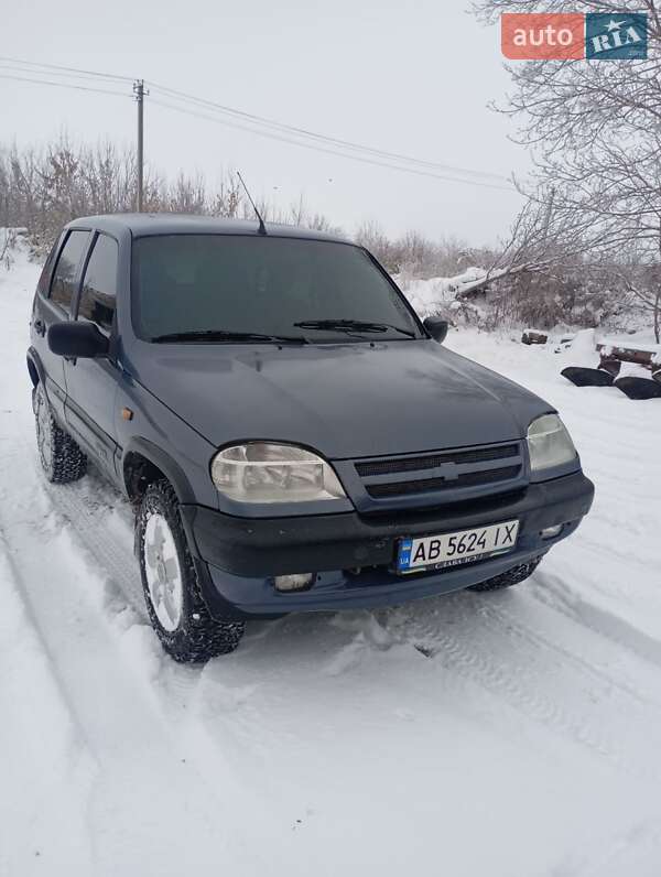Позашляховик / Кросовер Chevrolet Niva 2008 в Гайсину