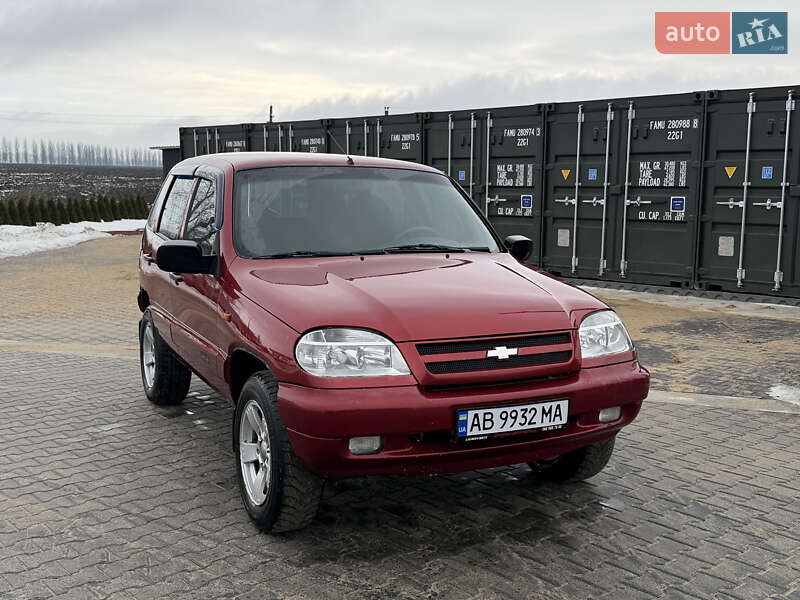 Внедорожник / Кроссовер Chevrolet Niva 2007 в Голованевске