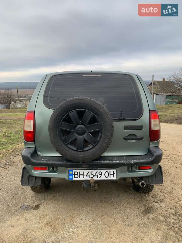 Внедорожник / Кроссовер Chevrolet Niva 2007 в Березовке