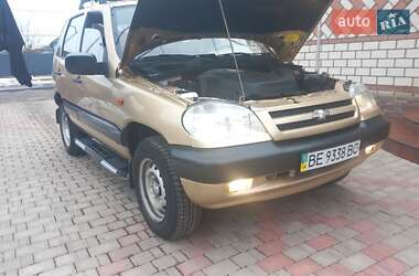 Позашляховик / Кросовер Chevrolet Niva 2006 в Врадіївці