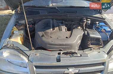 Внедорожник / Кроссовер Chevrolet Niva 2008 в Вышгороде