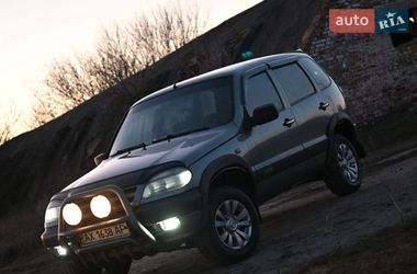 Внедорожник / Кроссовер Chevrolet Niva 2006 в Новой Водолаге