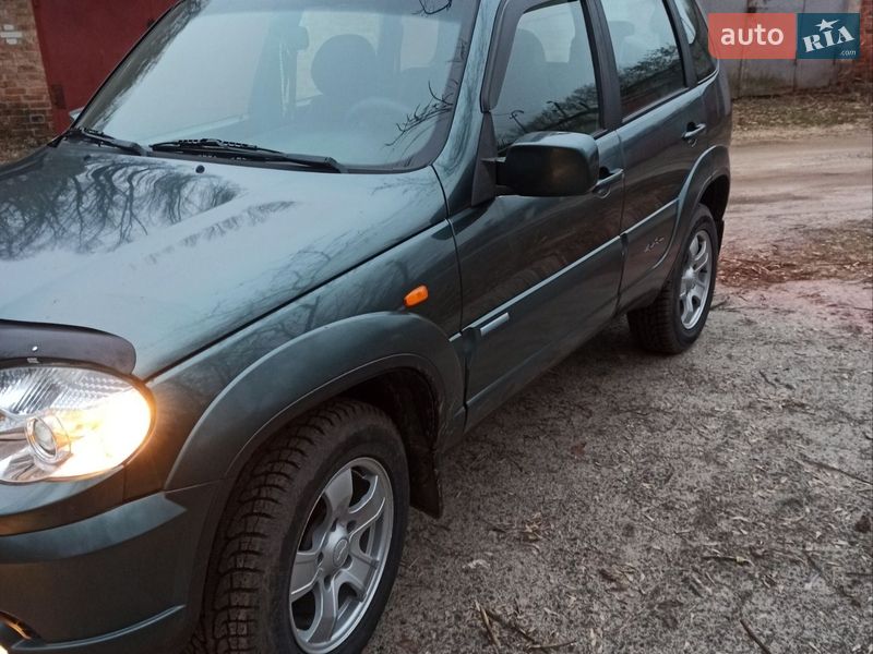 Chevrolet Niva 2010