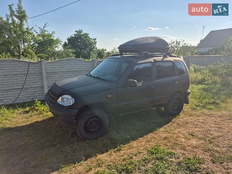 Chevrolet Niva 2005