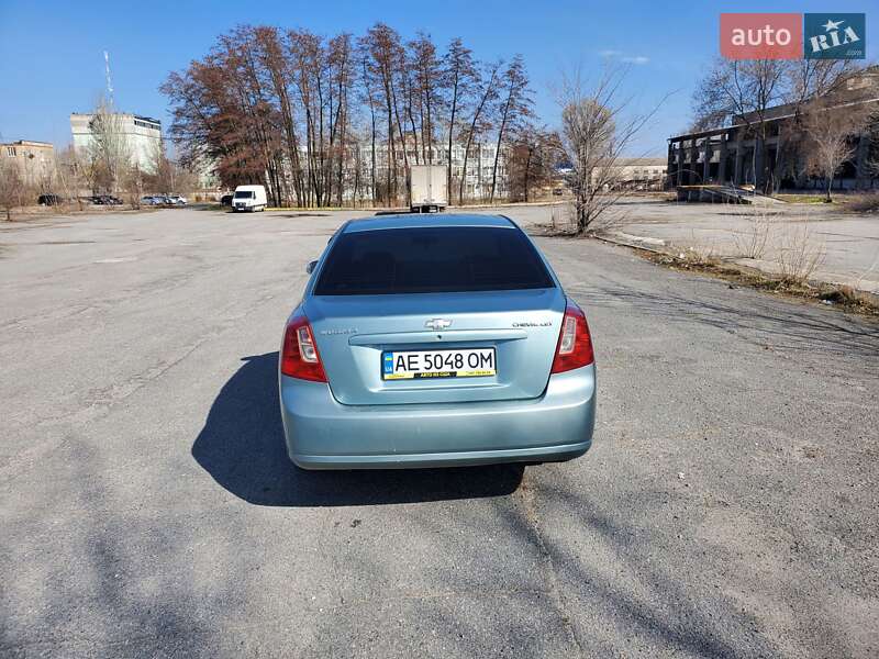 Седан Chevrolet Nubira 2004 в Днепре