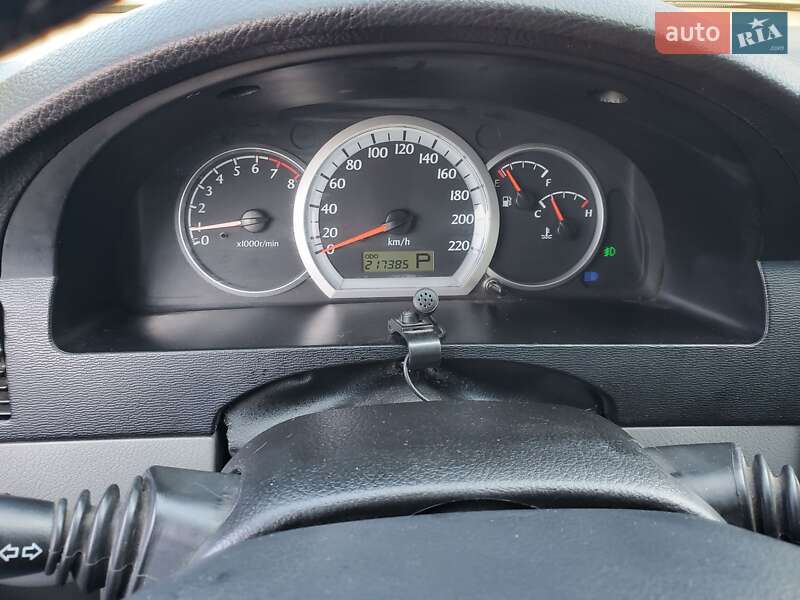 Седан Chevrolet Nubira 2004 в Днепре