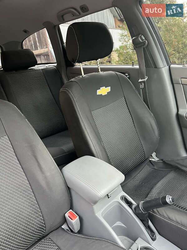 Универсал Chevrolet Nubira 2010 в Броварах