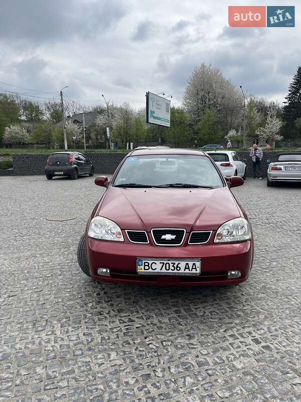 Седан Chevrolet Nubira 2004 в Львове