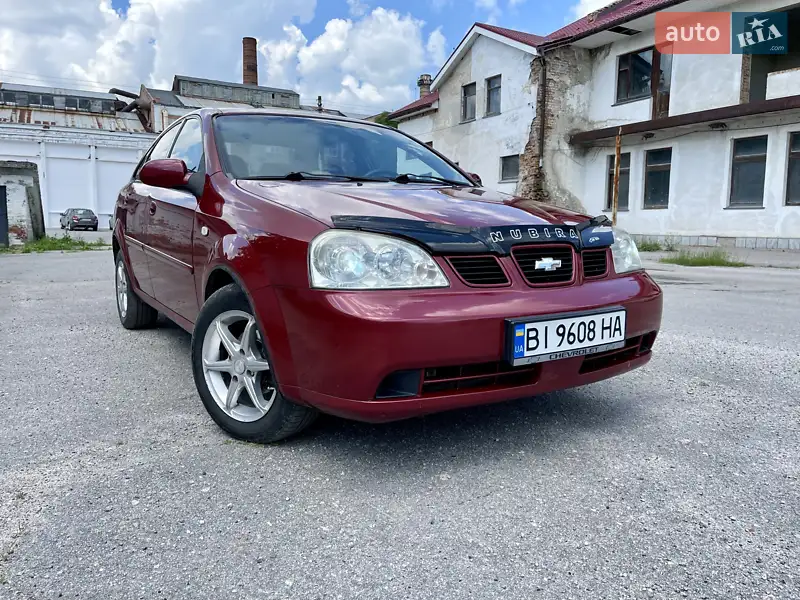 Седан Chevrolet Nubira 2004 в 