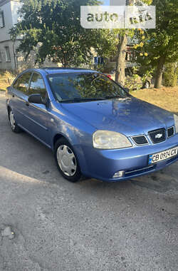 Седан Chevrolet Nubira 2004 в Чернігові