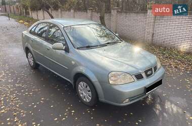 Седан Chevrolet Nubira 2004 в Киеве