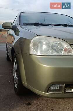 Седан Chevrolet Nubira 2004 в Василькові