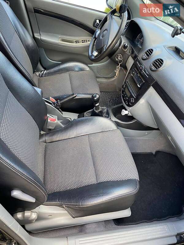 Універсал Chevrolet Nubira 2008 в Володимирі