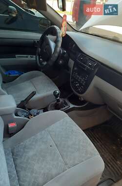Седан Chevrolet Nubira 2004 в 