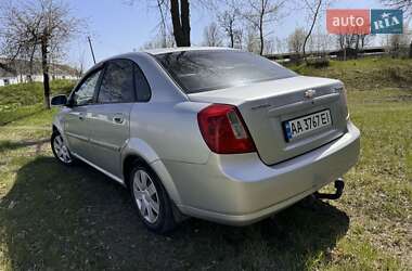 Седан Chevrolet Nubira 2004 в 