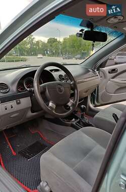 Универсал Chevrolet Nubira 2006 в 